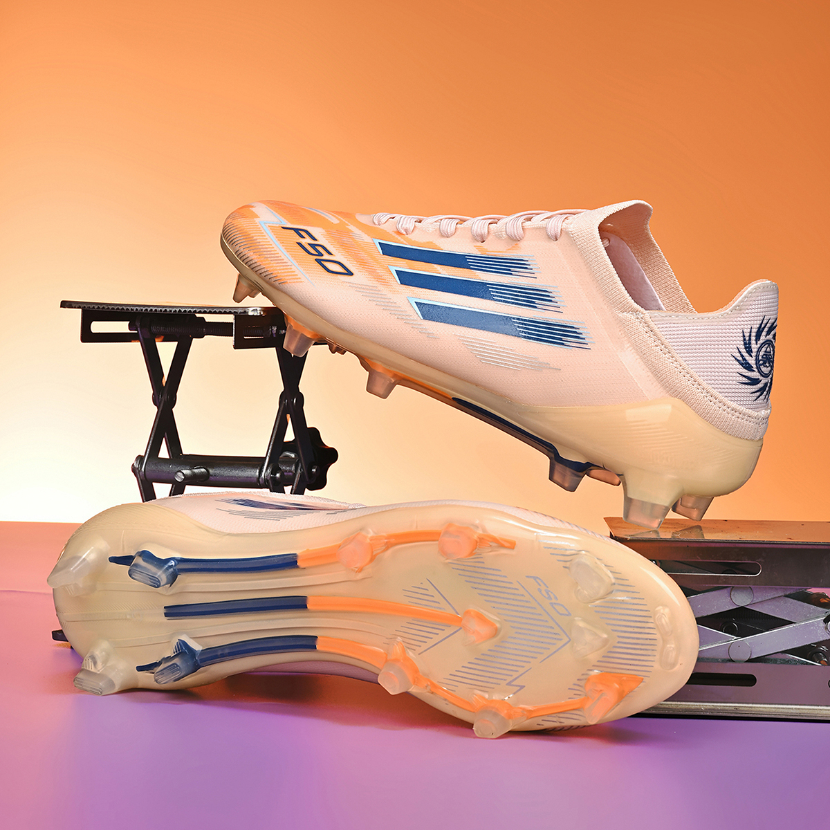 8866C-Stock Face-up FG Football Shoes,EU Sizes 35-45 — 10