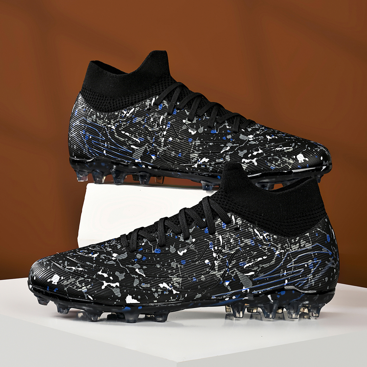 3300M-Stock High Top Multi Ground Football Shoes,Sizes 35-45 — 3