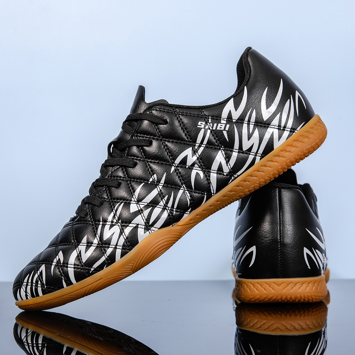 KJ01P-Stock Low-cut IC Football Shoes,EU 35-45 — 6