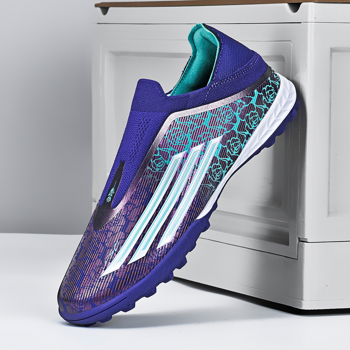 8553S-Stock Slip-on TF Football Shoes,EU Sizes 33-45 — 14