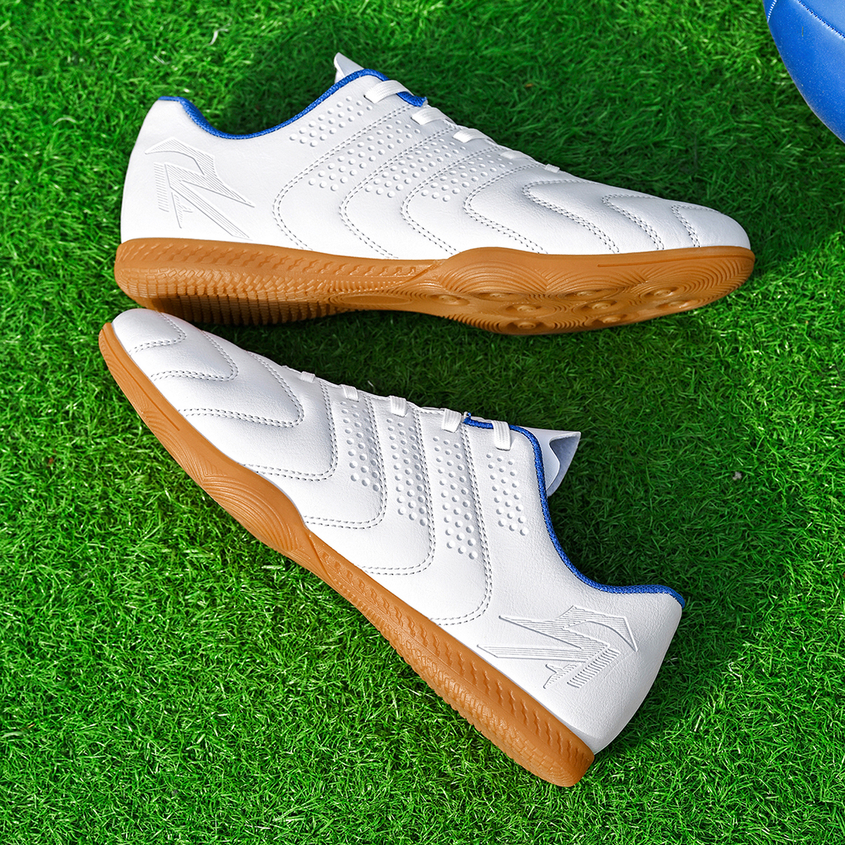 3680P-Stock Low-cut IC Football Shoes,EU Sizes 35-45 — 9