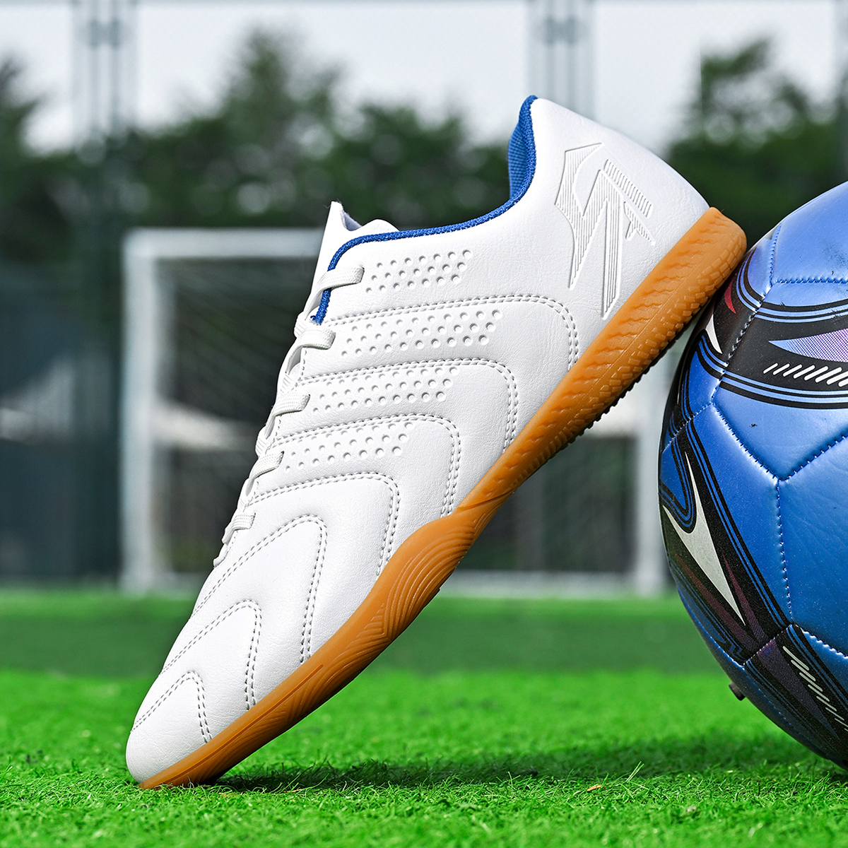 3680P-Stock Low-cut IC Football Shoes,EU Sizes 35-45 — 7