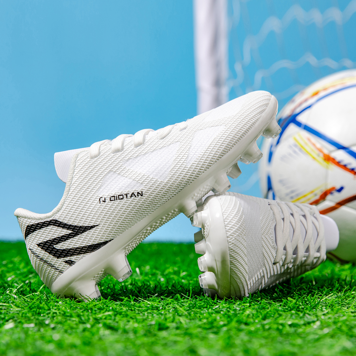 2450C-Lace-Up Low-Cut Long Stud Soccer Cleats Sizes 30-38 — 1
