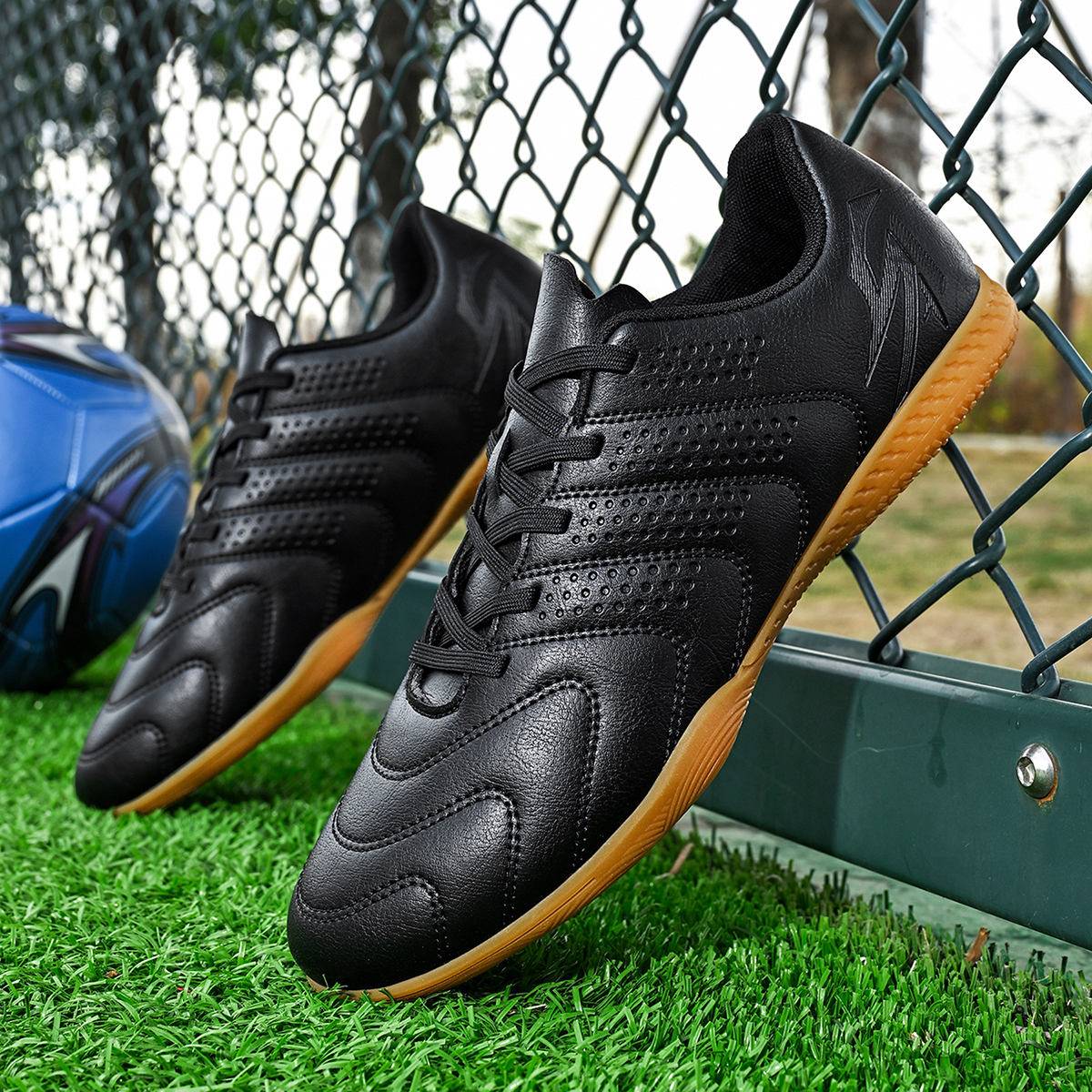 3680P-Stock Low-cut IC Football Shoes,EU Sizes 35-45 — 6