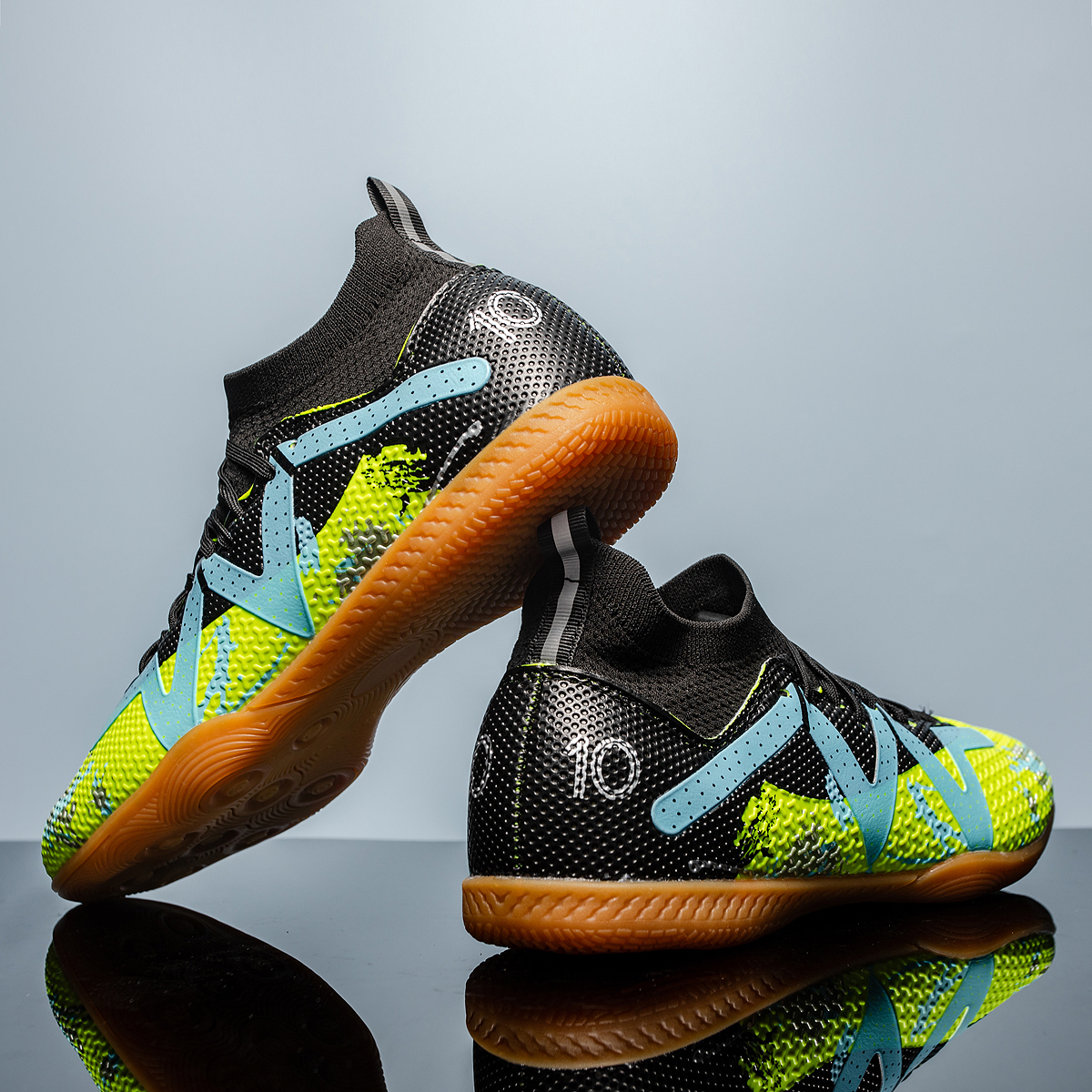 99KP-Stock High Top IC Football Shoes,EU Sizes 35-45 — 2