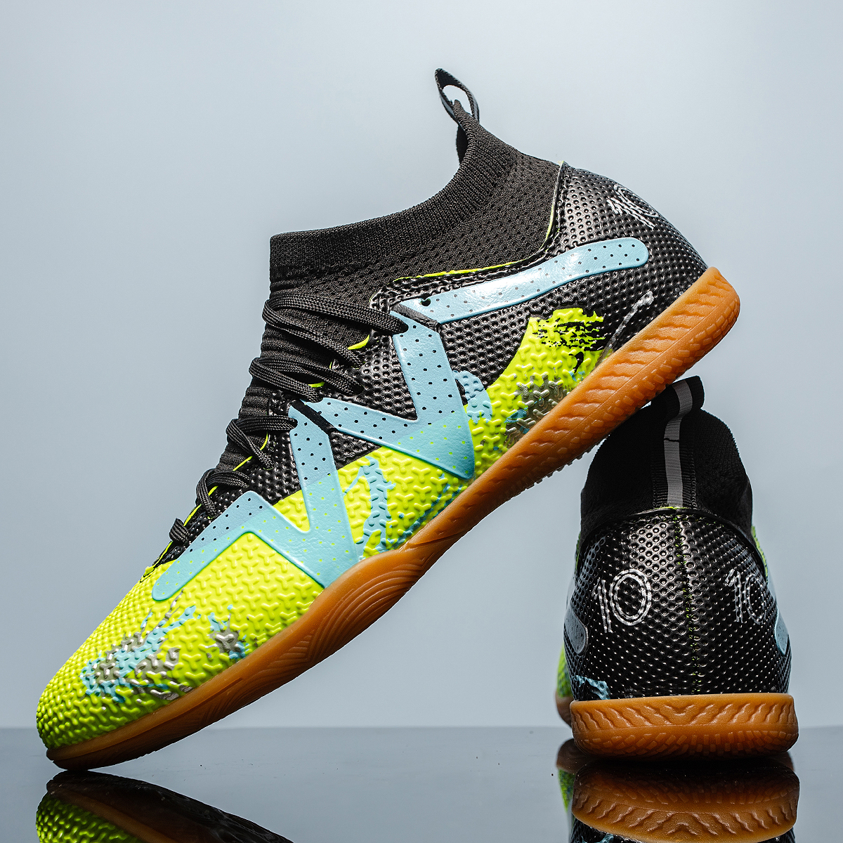 99KP-Stock High Top IC Football Shoes,EU Sizes 35-45 — 1