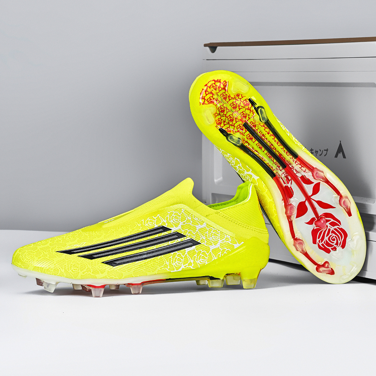 8553C-Stock Slip-on FG Football Shoes,EU Sizes 33-45 — 17
