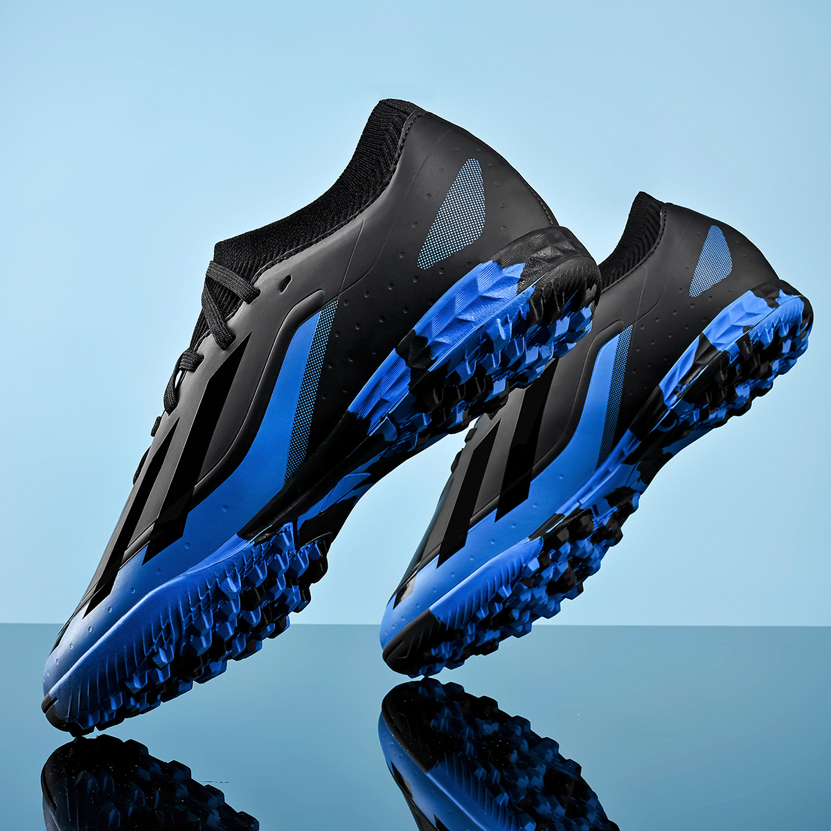 25010S-PU Leather Lace-Up Turf Soccer Cleats Sizes 32-45 — 1