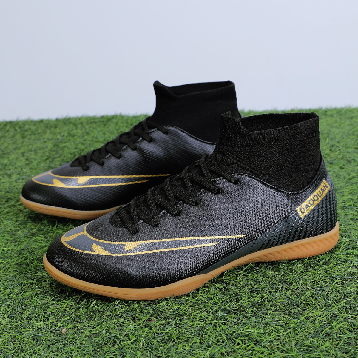 2150P-High-Cut Flat-Sole Lace-Up Soccer Cleats Sizes 35-45 — 10