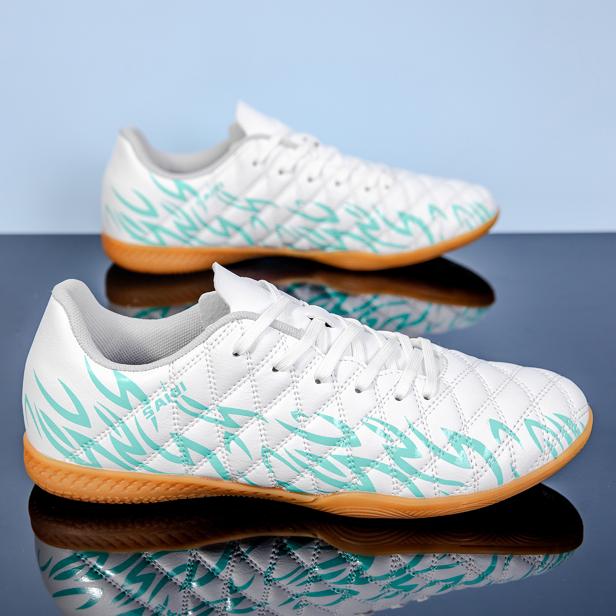 KJ01P-Stock Low-cut IC Football Shoes,EU 35-45 — 3