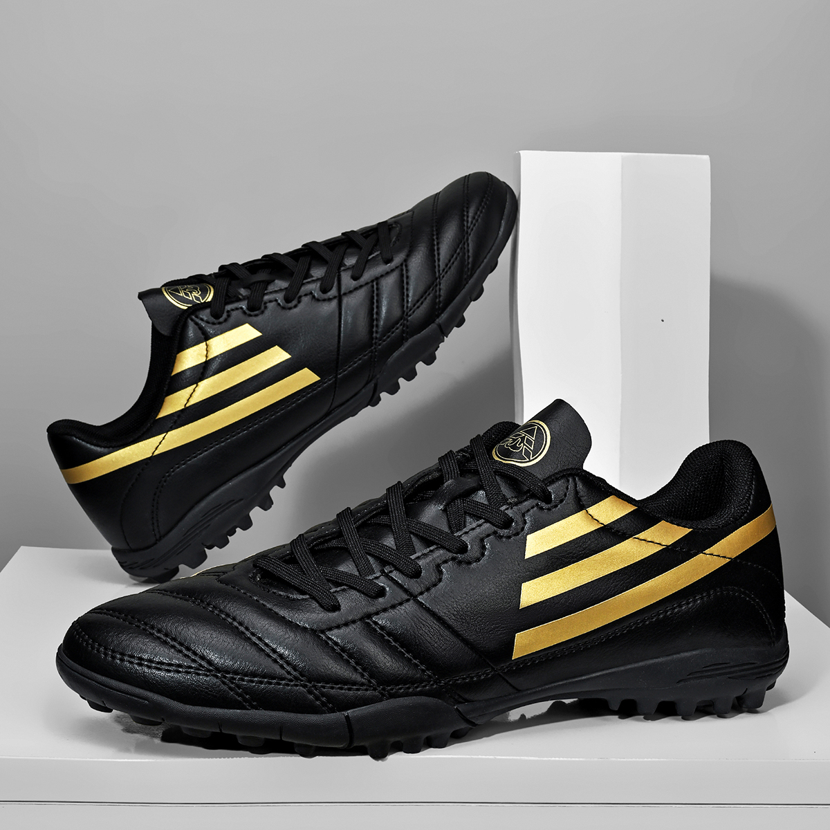 3560S-PU Upper Turf Soccer Cleats Sizes 35-45 — 3