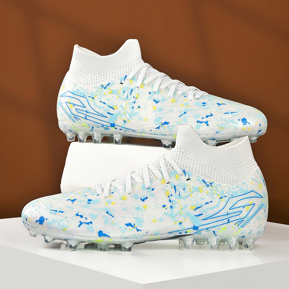 3300M-Stock High Top Multi Ground Football Shoes,Sizes 35-45 — 2