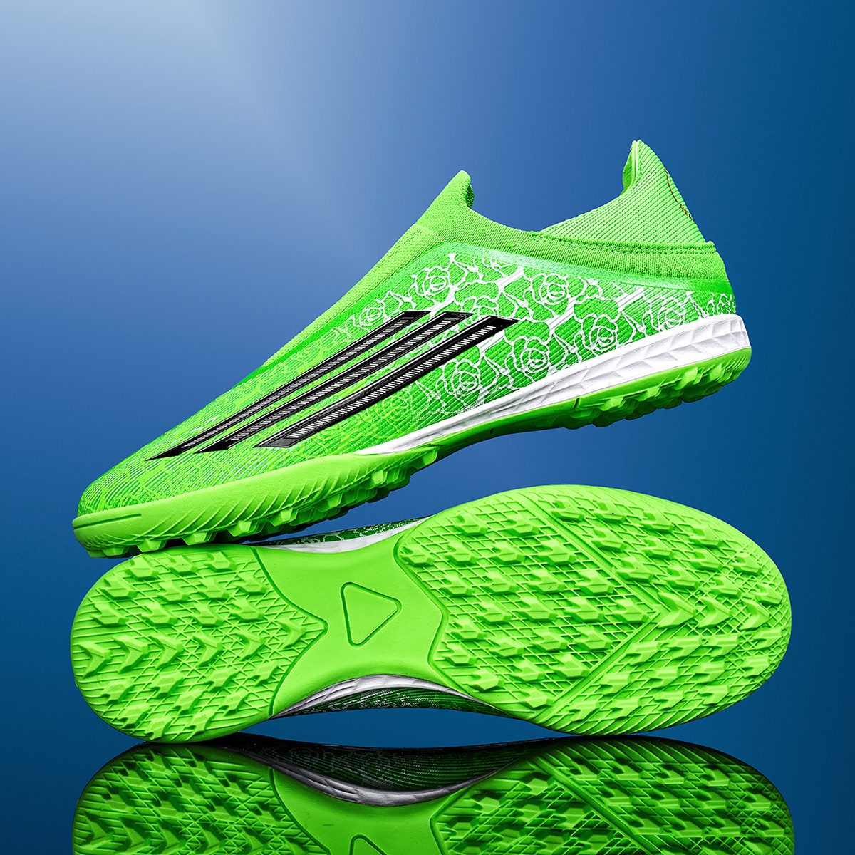8553S-Stock Slip-on TF Football Shoes,EU Sizes 33-45 — 3