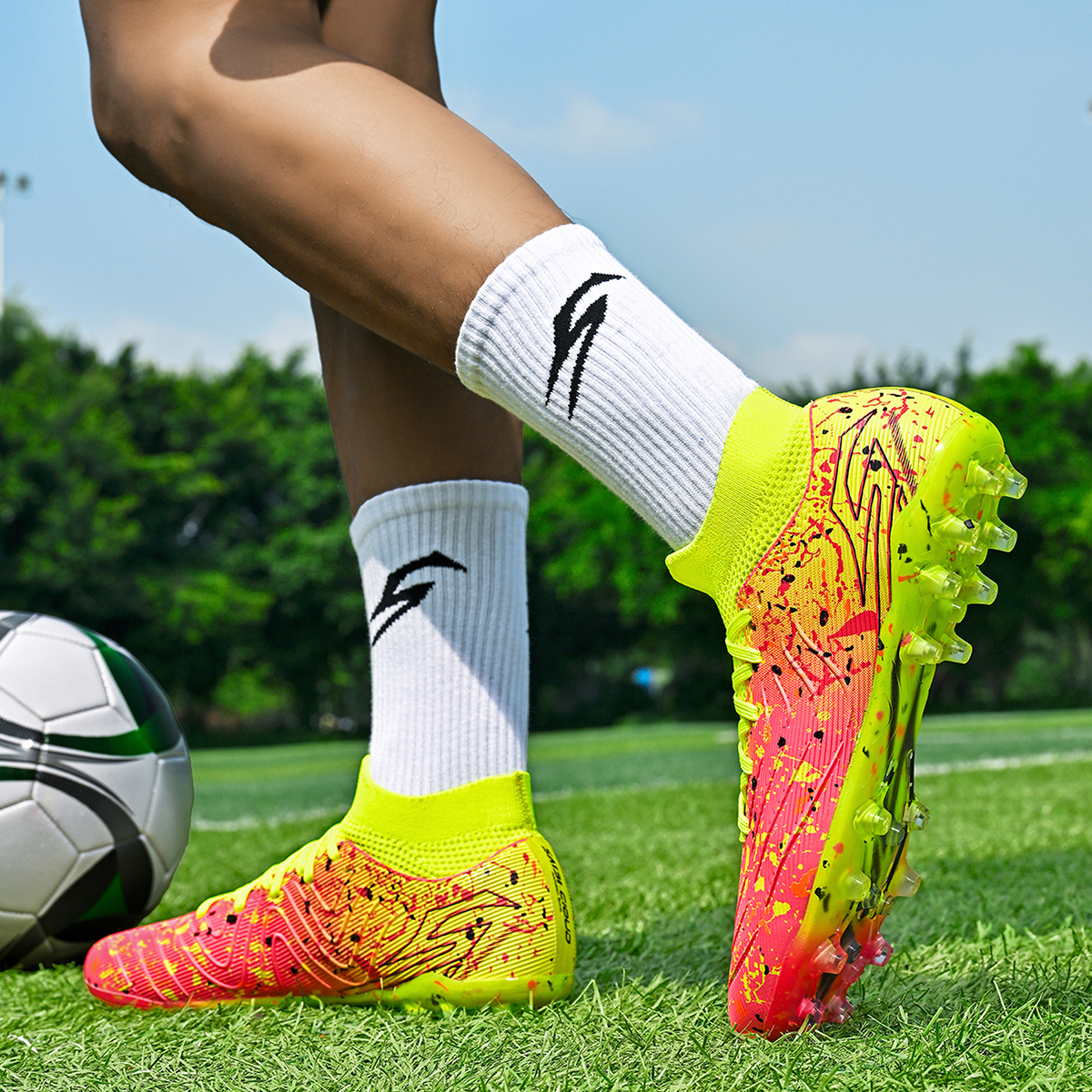 3300M-Stock High Top Multi Ground Football Shoes,Sizes 35-45 — 12