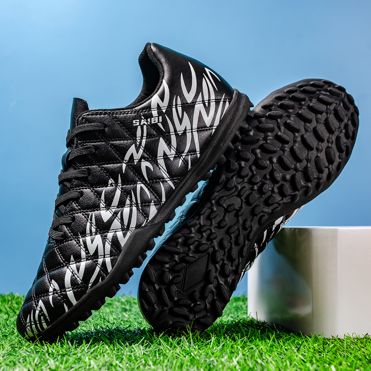 KJ01S-Stock Lace-up TF Football Shoes,EU 35-45 — 4