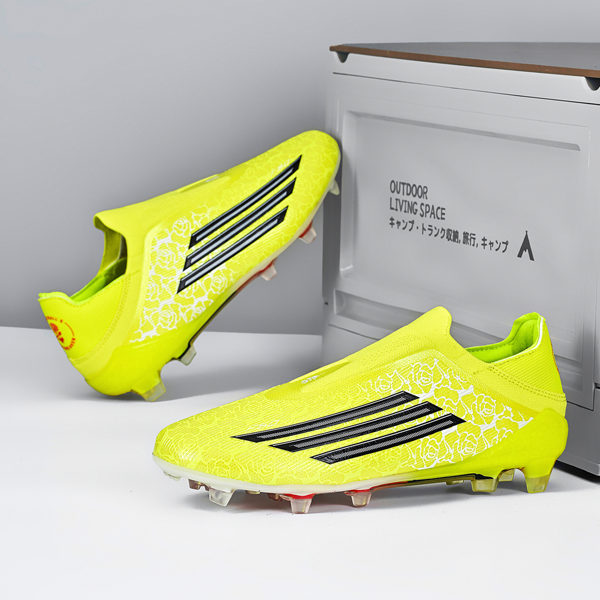8553C-Stock Slip-on FG Football Shoes,EU Sizes 33-45 — 11