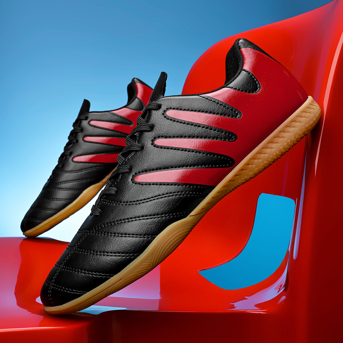 3599P-PU Upper Flat-Sole Soccer Shoes Sizes 35-45 — 3